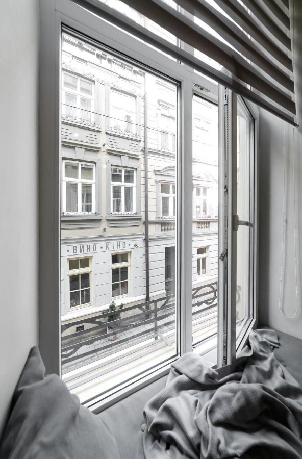 Main Square Apartment Good Stay In The City Center Lviv Eksteriør billede